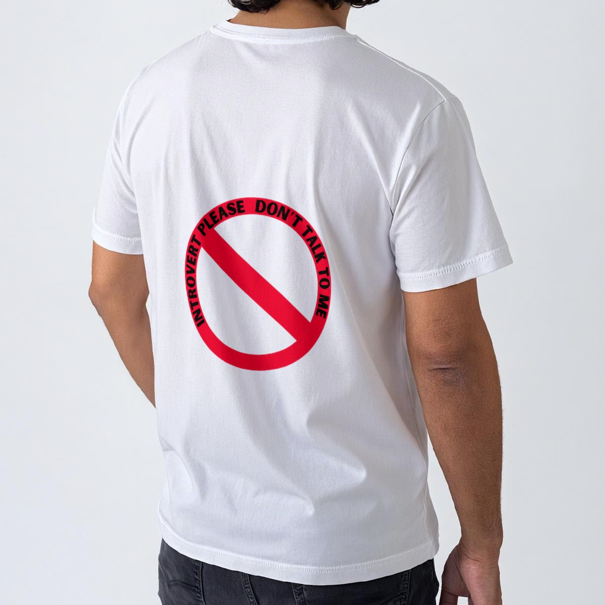 INTROVERT PLEASE  DON’T TALK TO ME Men´s T-shirt